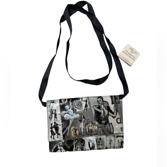 Blue Q Bags Blue Q Bags Classic Ballet Dancer Print Crossbody Bag